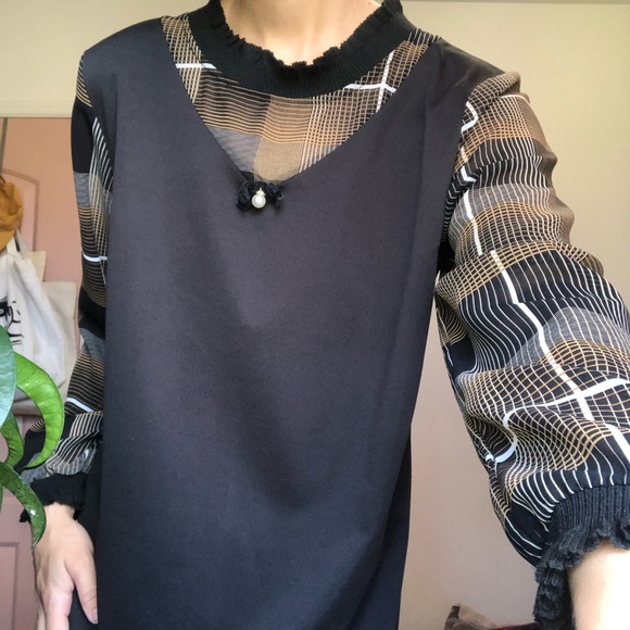 Mock Turtleneck Dress - Picture 3 of 7